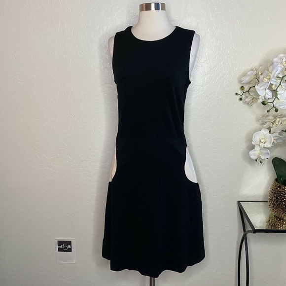 Lisa Perry Dresses & Skirts - Lisa Perry XO New York Black Dress White Circle